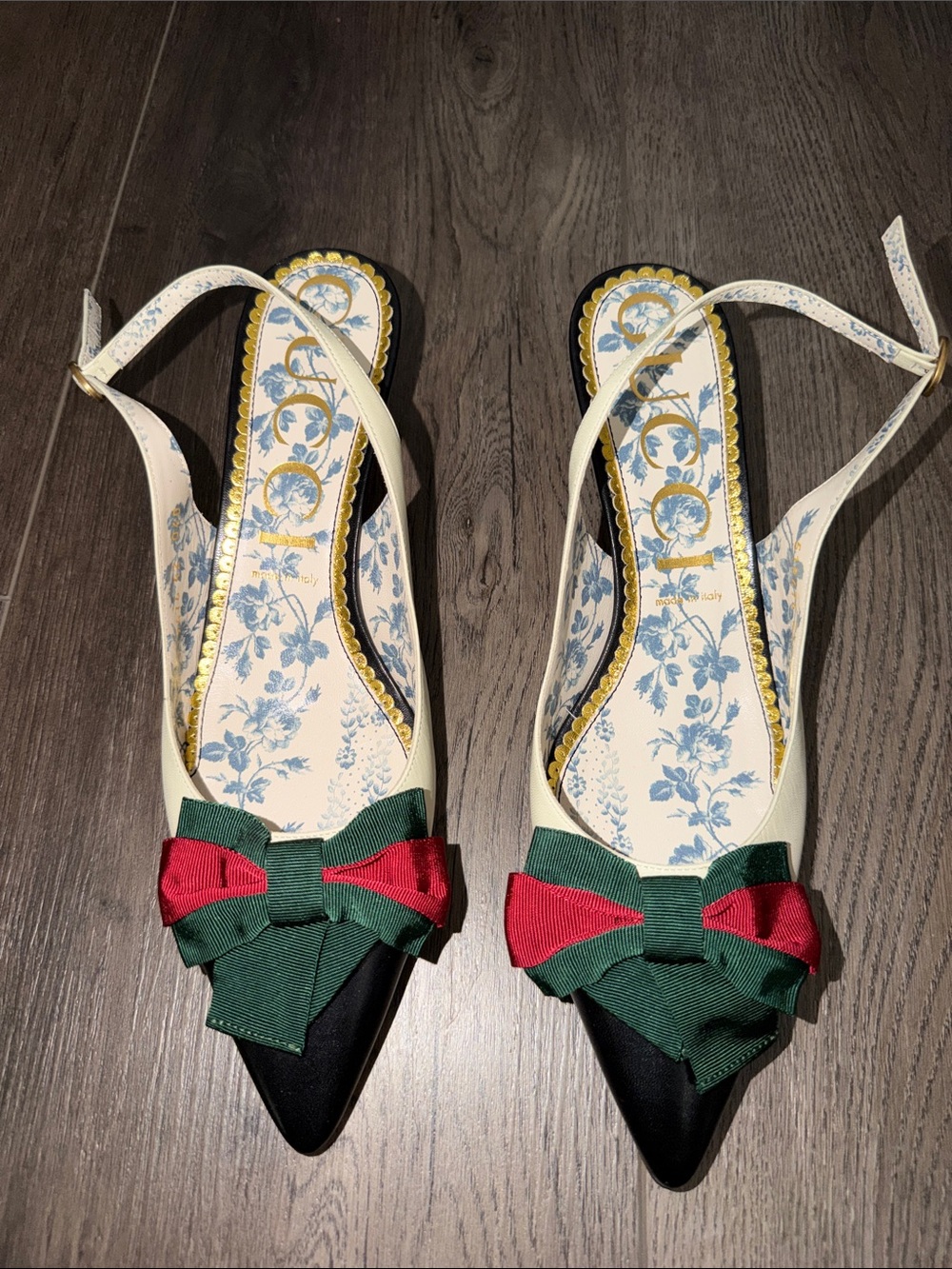 Gucci pumps